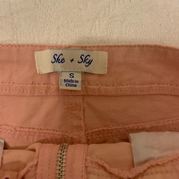 Pale Pink Zip-Up Skirt - Picture 4 of 5